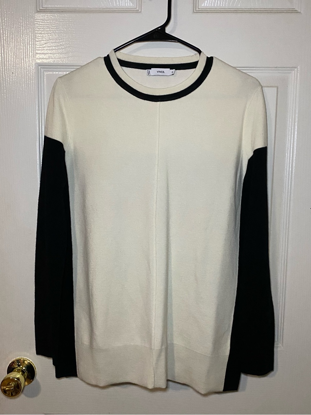 Vince Black and Cream Crewneck Colorblock Sweater
